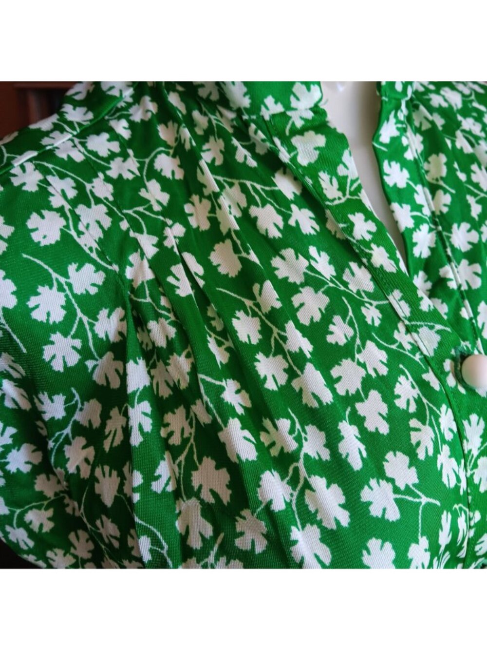 12 True Vintage Dress 1970s Green Set Dress Skirt Top Shamrock Clover 1970's - Picture 8 of 9